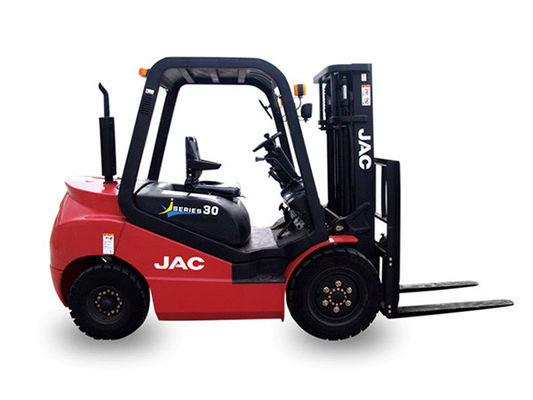 Sit Down Gasoline Forklift Truck 2 Ton Capacity Low Fuel Consumption
